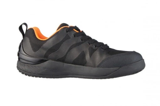 Gecko Triton Hybrid Ball Hockey Rain Shoes - Image 2